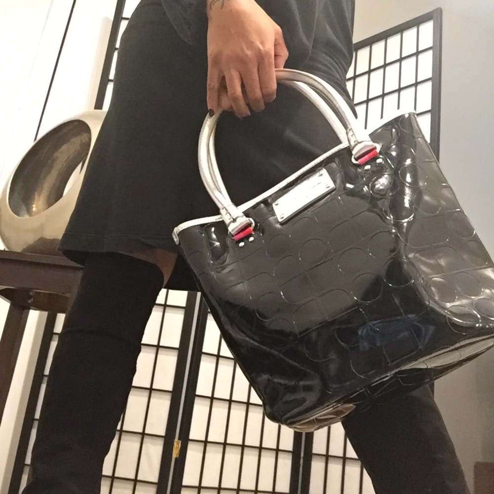 Kate Spade Classic bucket purse